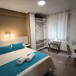 Vistapark 3* אל אסטיירו